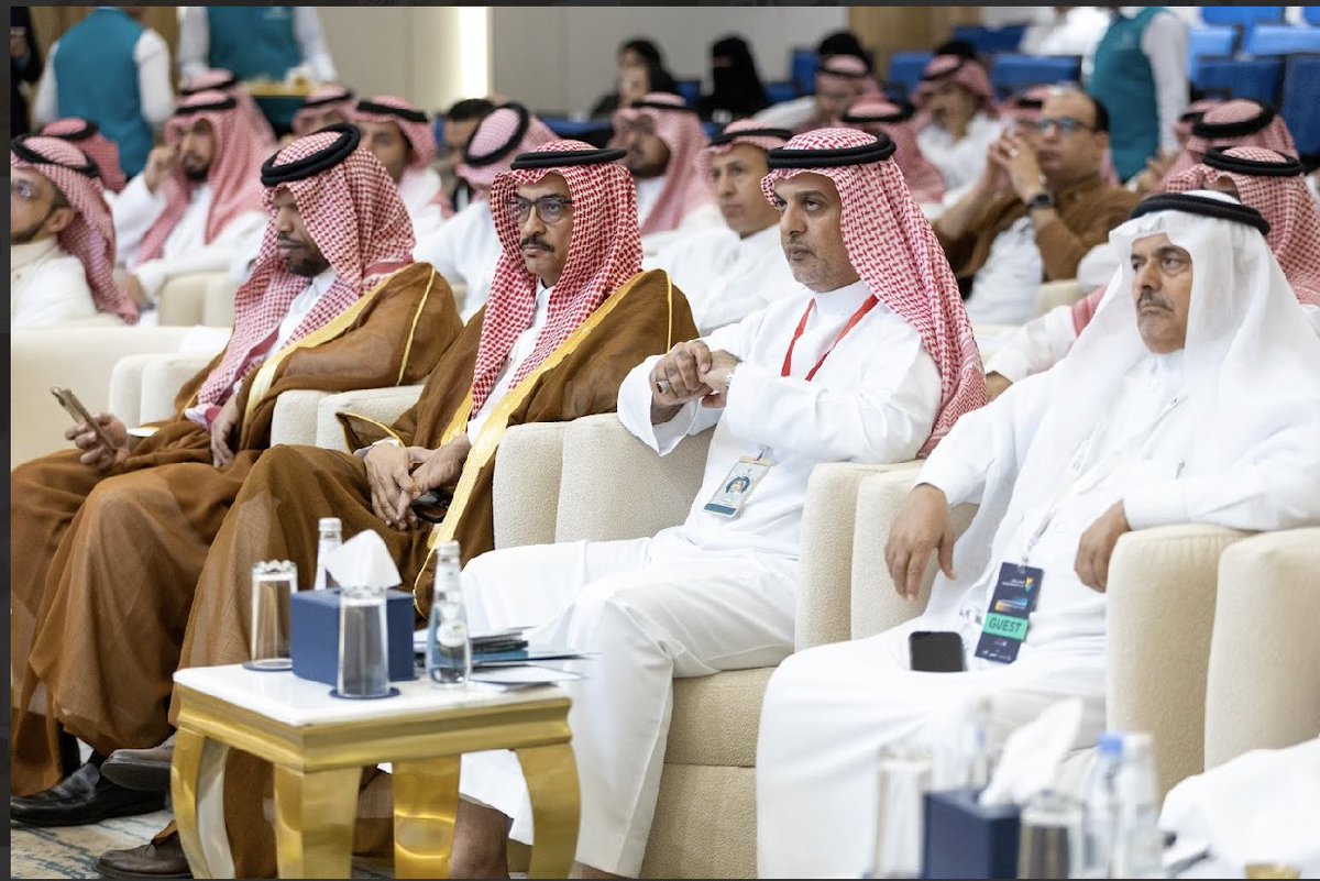 المستشار/ عبدالهادي بن سرحان القرني tweet media