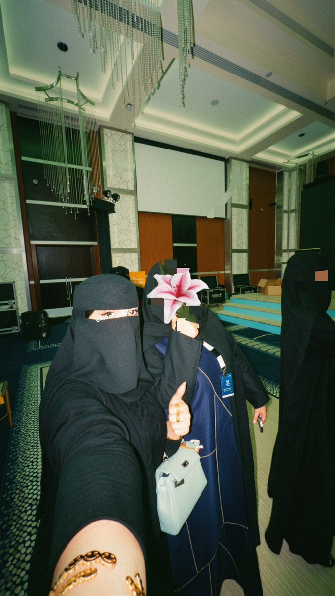 نّ tweet media