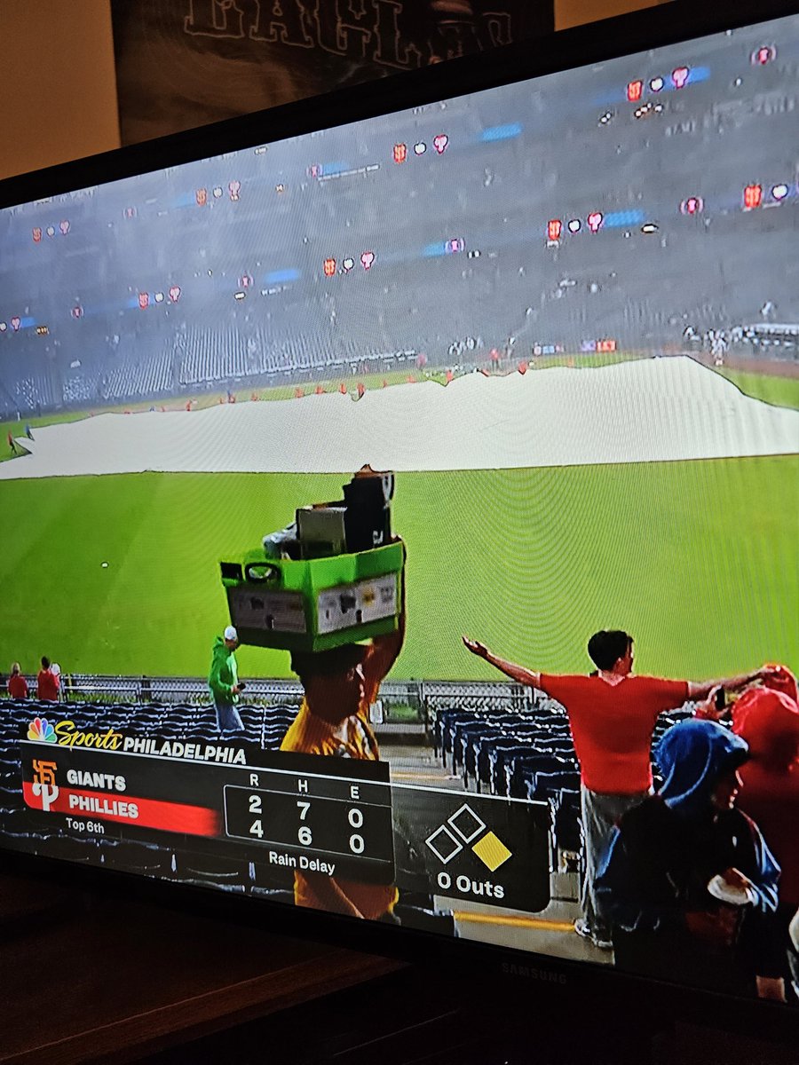 bill462's tweet photo. Someone is shawshankin at the rain delayed Phillies game. https://t.co/0LcBUKZ5yP
