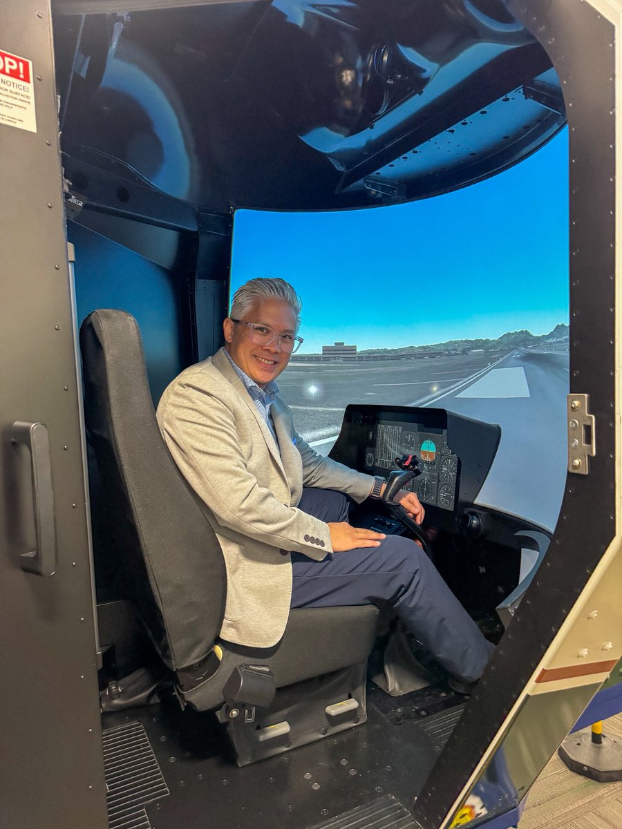 DoctorGregVan's tweet photo. Had an amazing time at the University of North Dakota Aerospace School this month.  It is inspiring to know how the next generation of pilots are being trained. While there I had the chance to talk to students about resiliency and mental wellbeing. https://t.co/bdDgNhwB0i