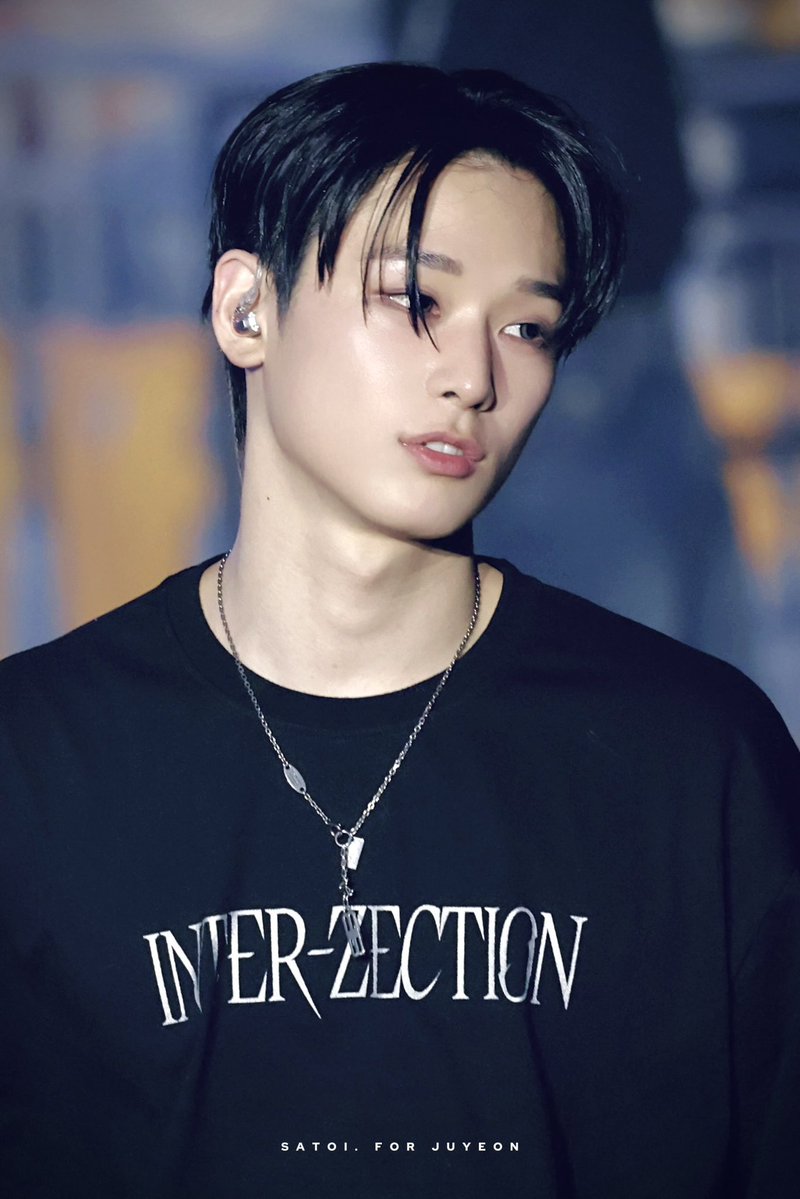 juyeon's pretty peachy blush