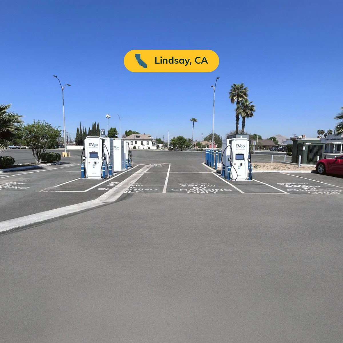 evgonetwork's tweet image. 6 fast charging stalls with 350 kW chargers are now available at the Lindsay Food Center at 455 S Mirage Ave in Lindsay, CA. Shop and charge while you power up with EVgo. #fastcharging