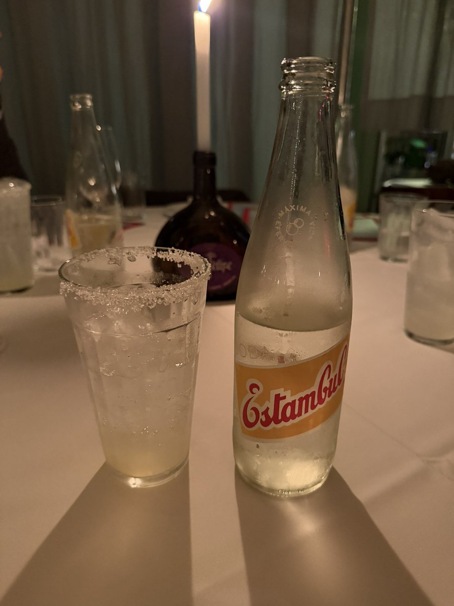 CarlosMaslaton's tweet photo. Estambul, con sal y limón, esta noche en el Restaurante Maravilla de Godoy Cruz 1740. https://t.co/cgwAQSX1xg