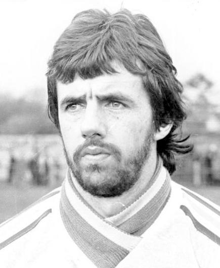 LansdowneRD_IE's tweet image. Mark Lawrenson is looking every bit the cultured centre-half we all know he was.

*Centre half, centre midfielder, erm, ful... pretty much anywhere in the back eight to be honest 😂

#ireland #legend