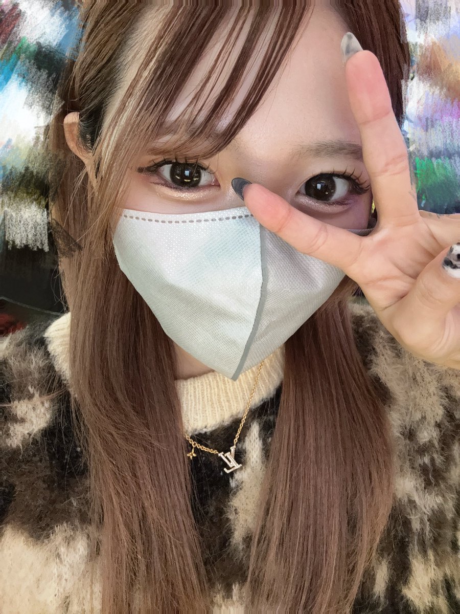 atu_myon's tweet image. おはようございます☔✨

マルハン名取店様5日目スタート！
朝イチGODに座りましたଘ(੭ˊ꒳​ˋ)੭

今日はお天気悪めなので
来られる方気をつけて来てください🙇‍♀️！

🔗PR