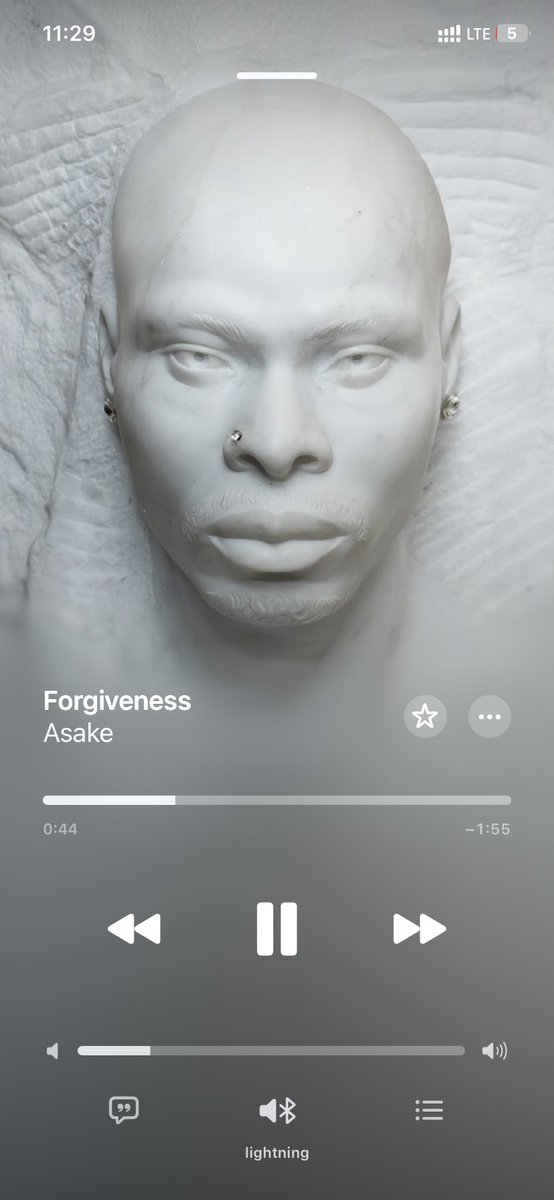 jayyd4L's tweet photo. ASAKE is him charleyy … https://t.co/oD1IU3dTiq