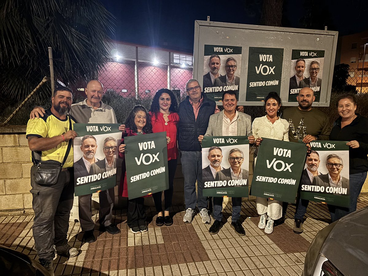VOX Vélez-Málaga tweet media