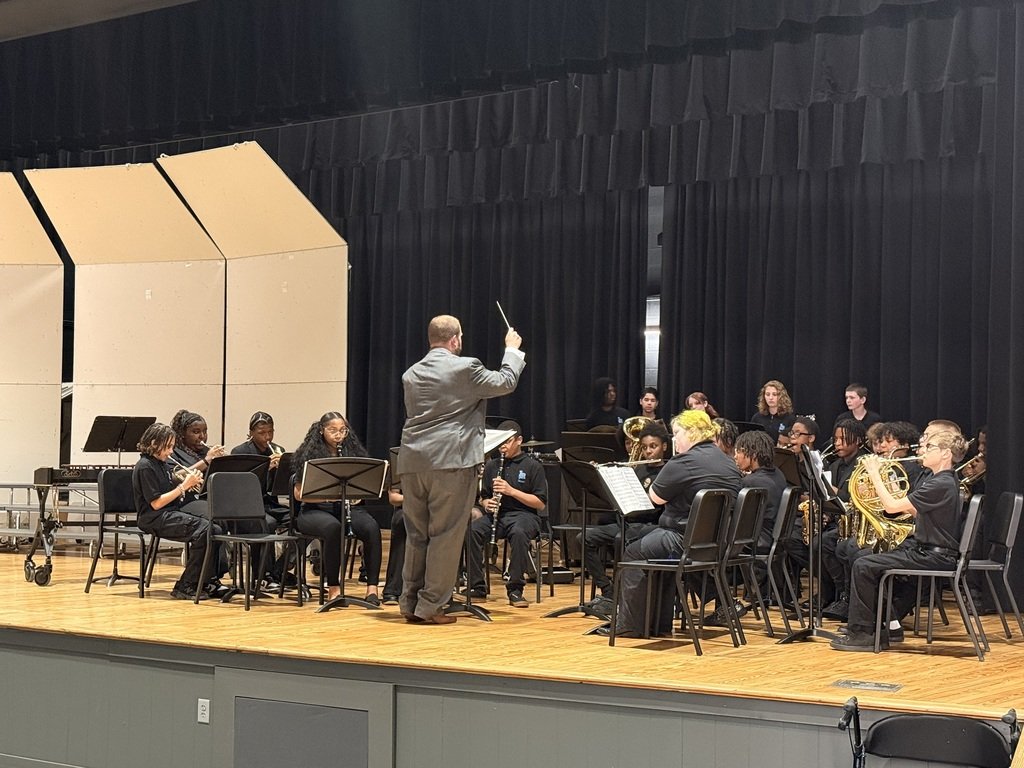 IndianRiverMid1's tweet photo. Congratulations to our band and chorus students on a wonderful spring concert! Under the direction of Mr. Parke, Mrs. Dudley, and Dr. Owens, our students delivered an outstanding performance that showcased their talent, dedication, and hard work. Well done to all!  🎶 https://t.co/bGi5hl2rI4