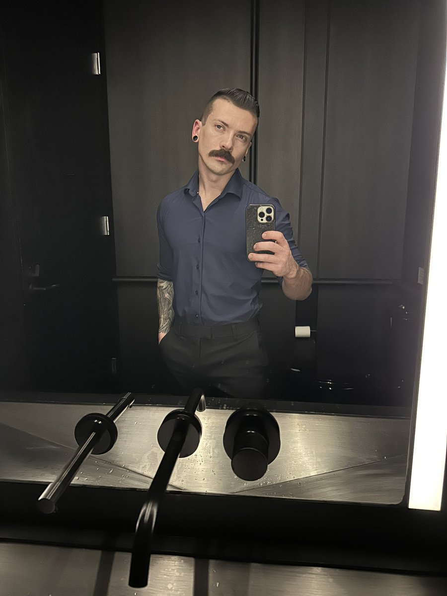 Stache Bandicoot tweet media