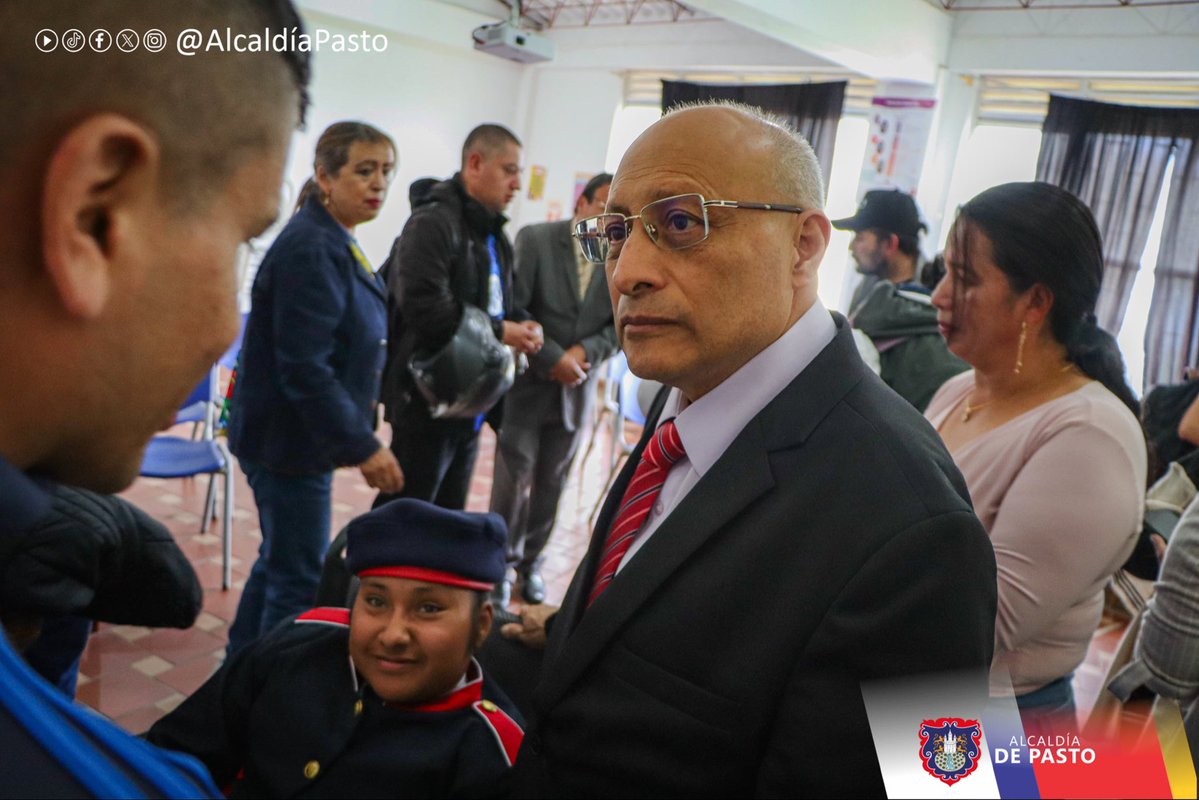 alcaldiapasto's tweet image. El alcalde @NicolasToro2024 conoció los 5 nuevos programas de la IU Tecnológica de Antioquia que se dictarán en la I.E.M. de La Paz (Aranda).

👉🏼 Inscripciones hasta el 16 de junio.
👉🏼 Info en la Secretaría de Educación.

#Educación #Pasto #Oportunidades