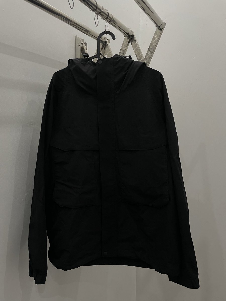 stmarduk_'s tweet photo. UNIQLO WATER REPELLENT PARKA 482213 BLACK
SIZE M, L, XL BRAND NEW
625K
📍BANDUNG (AVAILABLE COD) https://t.co/Hlm6NvXl9Z