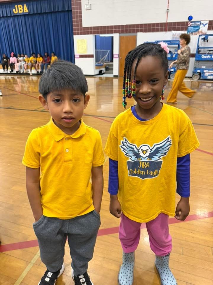 JBAtkinsonEagle's tweet photo. Wear Gold &amp; SOARR parties! #WeAreJCPS https://t.co/rzrj3rp1Gn