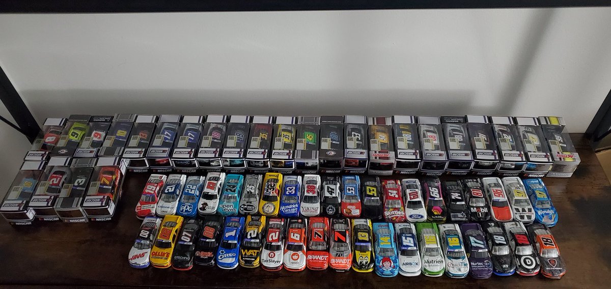CannedFailure's tweet photo. I love my stupid and expensive hobby
I LOVE NASCAR DIECASTS RAAAAHHHH https://t.co/YcNFdHDx2s