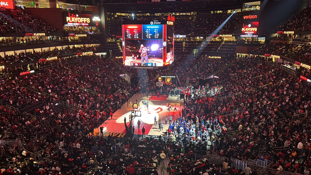 Does that say 40-15??? Oh it does…

Well… Hawks came back to earth