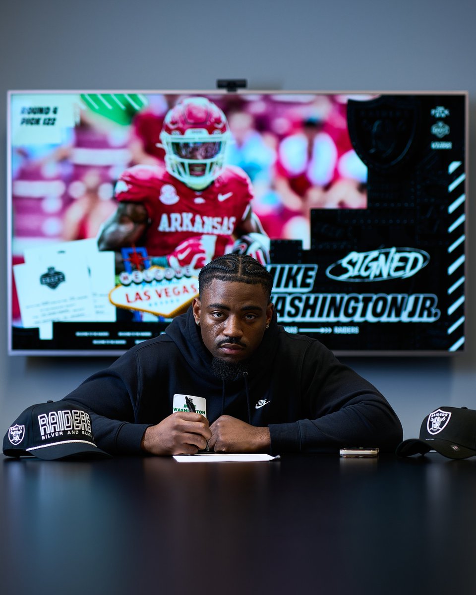 Las Vegas Raiders tweet media