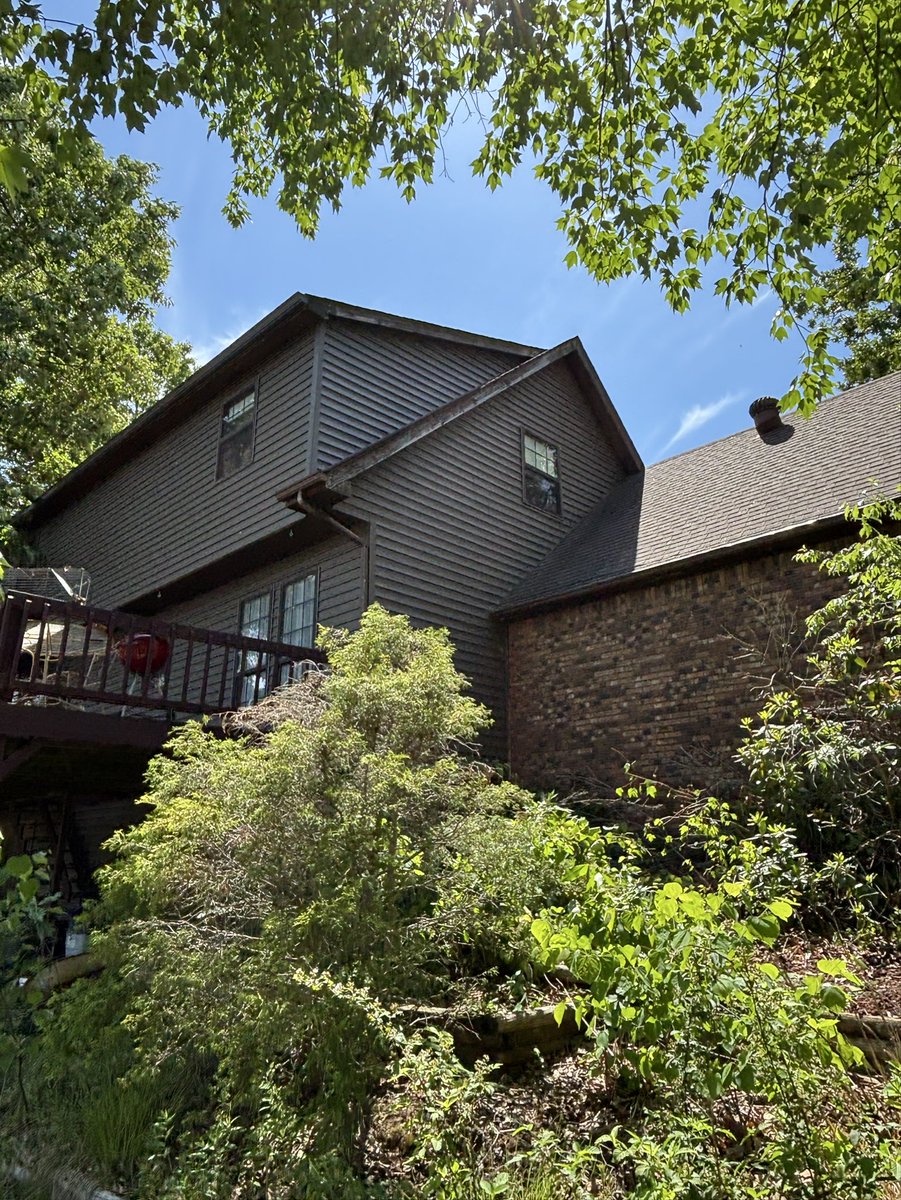 TrueT_LLC's tweet image. Job complete! #vinylsiding #Construction #business #norandex