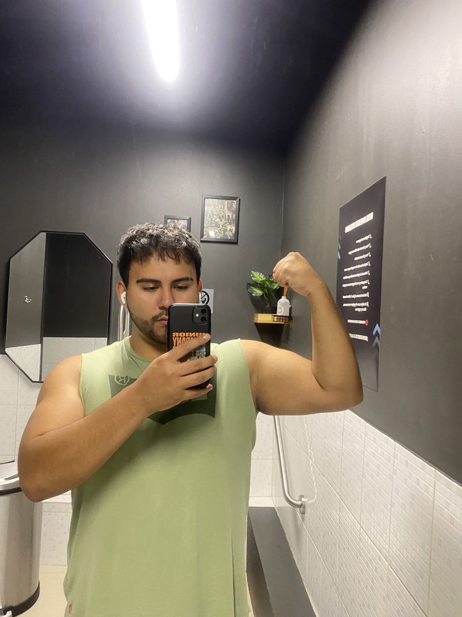 Matias tweet media