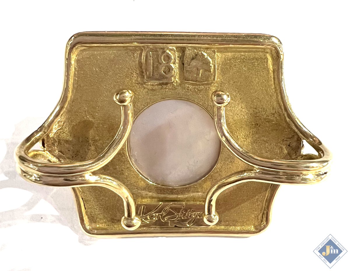 jandmcoin's tweet image. New Arrival

18K yellow gold pearl pendant
Price: $5,599.00

jandmcoins.com/products/18k-y… #jewellery #newarrival #newarrivaljewellery #pendant