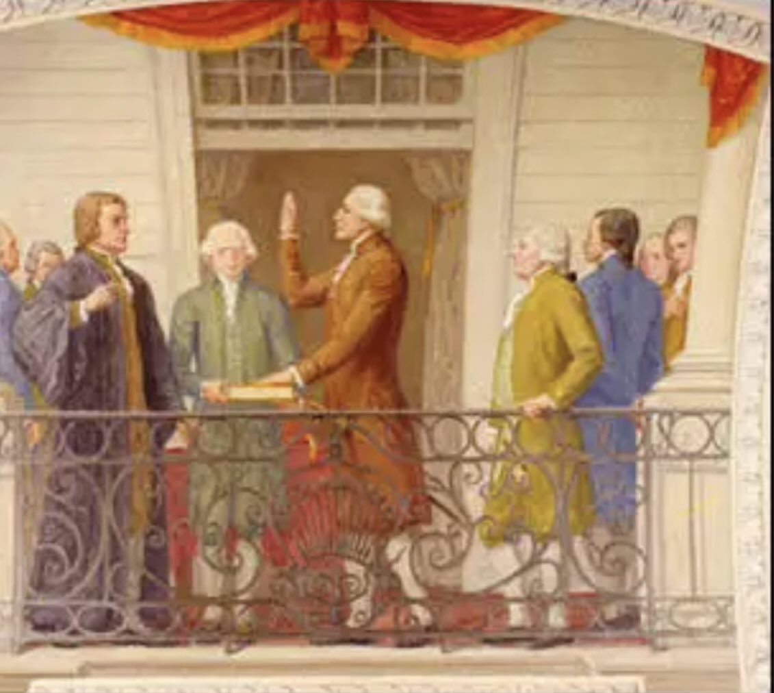 DID YOU KNOW?

When George Washington 🇺🇸 was sworn in as our first President #OTD 1789, it remains the only scheduled inauguration to take place on a day that was in neither January nor March

NOW YOU KNOW!

#POTUS