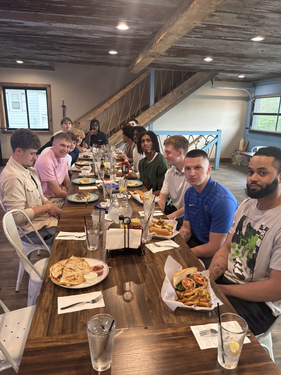 PCTMBasketball's tweet photo. The fellas came together for some good food, good laughs and good memories one last time to cap off an exciting 2025-2026 year. Blessed to be on the journey with these great young men. 
🙏🏽💙💯‼️🏆
#championsconquertogether https://t.co/EDI7ochv9y
