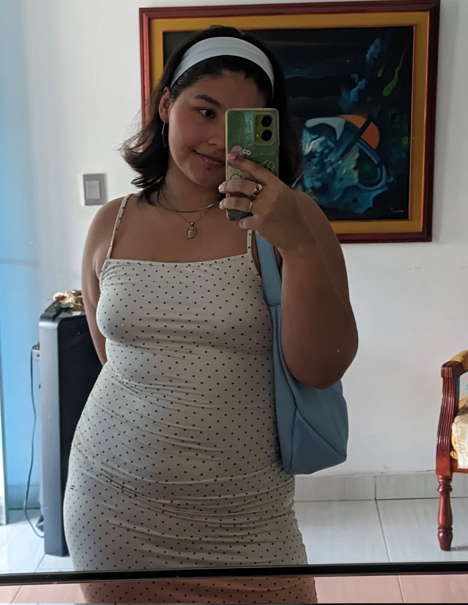 angélica tweet media