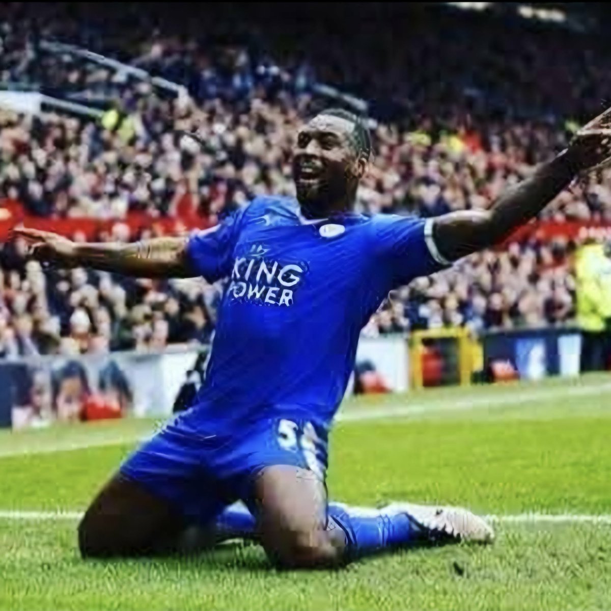 lee1978lcfc's tweet image. 10 years ago today away at Old Trafford 🏆
#lcfc #memories 💙🦊