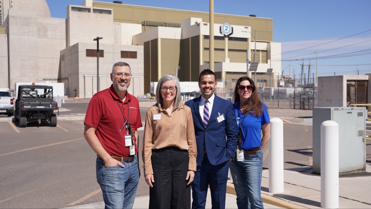 GovernorHobbs's tweet photo. Nuclear plays a central role in powering Arizona. Today, I toured Palo Verde Generating Station, the 2nd largest nuclear plant in the U.S., with the capacity to power 2,000,000+ Arizona homes annually. Arizona's all-of-the-above energy strategy is key to lowering costs and delivering the power Arizona's families and businesses need.