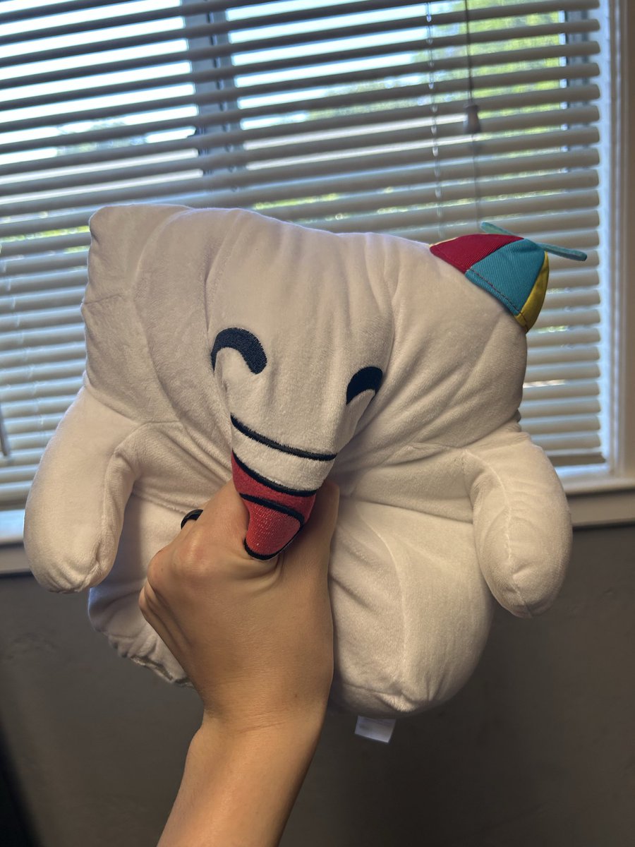 attic_gremlin_'s tweet photo. So cute I love him! https://t.co/Tqjn7KwaqZ