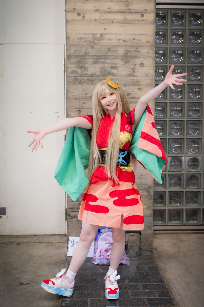 96s_shiran's tweet photo. 2026/04/25
ニコニコ超会議

超かぐや姫！/かぐや

📸 @rucwaid 
⚠️cos.加工済み
 #ニコニコ超会議2026
 #超コスプレ https://t.co/KYb8qqRTwn