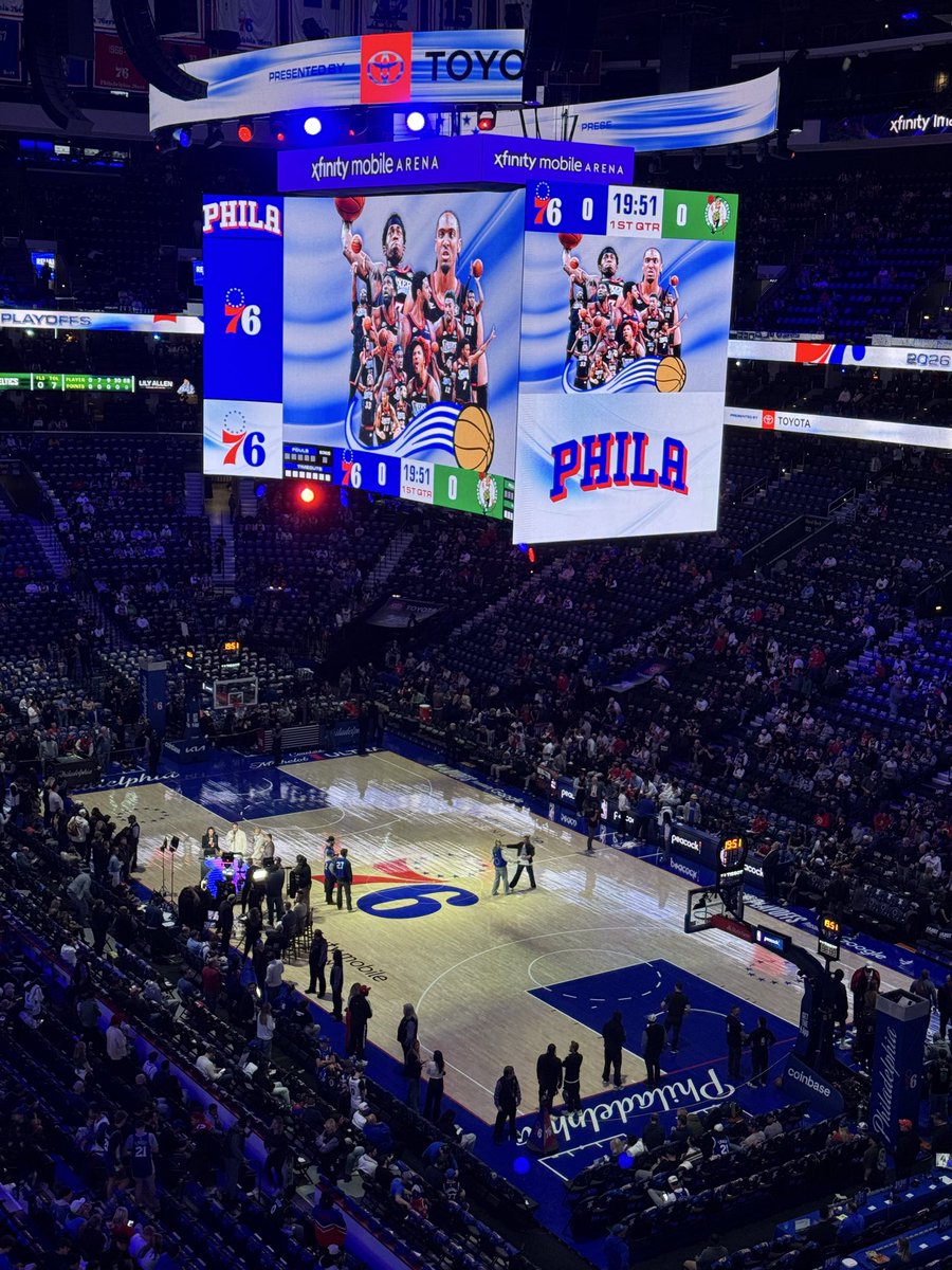 (hopeful) depressed philly sports fan tweet media