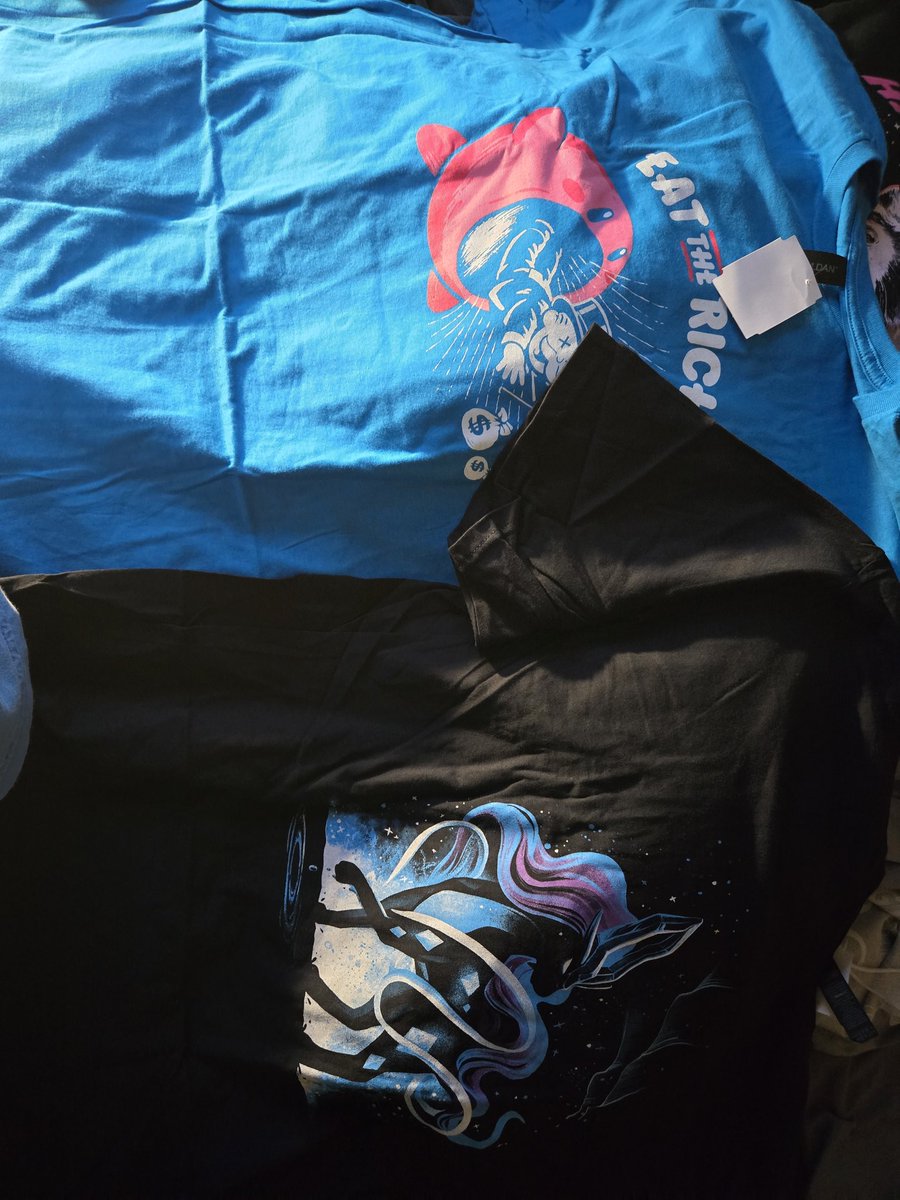 New HEAT just dropped. I love my tshirts man