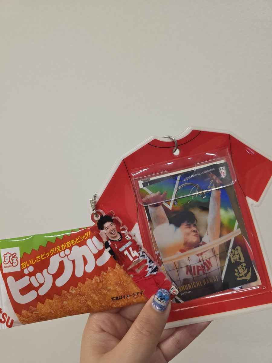ろみ tweet media