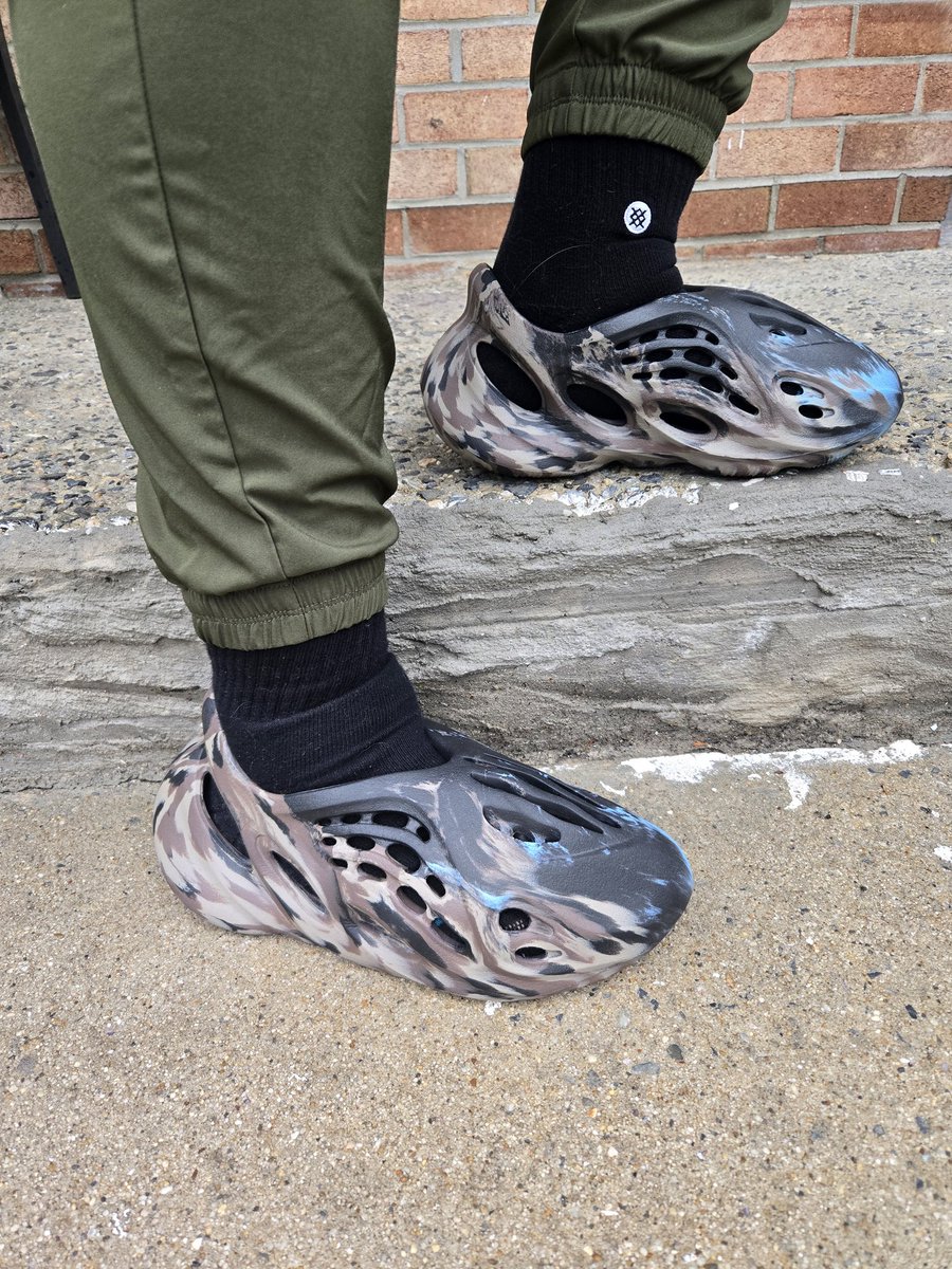 : Adidas Foam runner 'MX Cinder' #threestripesvibes #threestripes #adidas  #UB #3stripes #ultraboost #yeezy #yeezymafia #kanyewest #confirmyourcraft  #kotd #foamrunner #stance