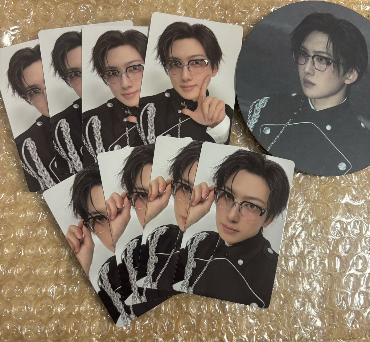 ꒰ 🐈‍⬛⑅꒱ദ⸒⸒ tweet media