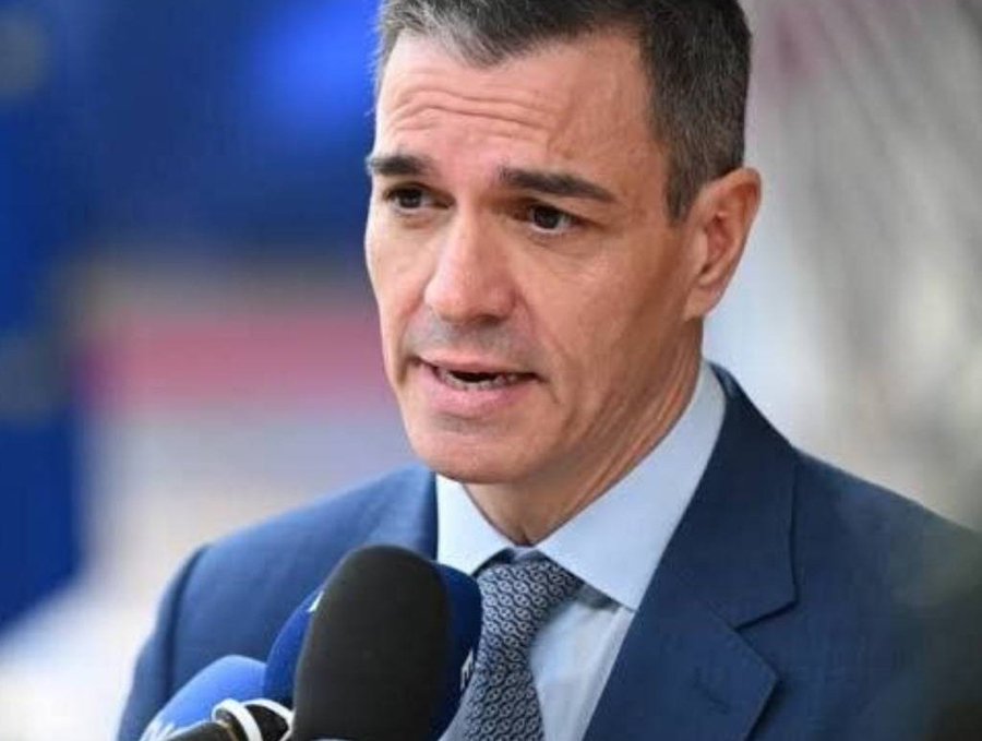 HistoryMattersX's tweet image. 🇪🇸 #Spain I’m really curious to see how the #EU will respond - or fail to respond - to our Prime Minister Pedro #Sánchez’s call for the immediate cancellation of the 🇪🇺 #EU cooperation agreement with  🇮🇱 #Israel. 

@sanchezcastejon 

x.com/SprinterPress/…