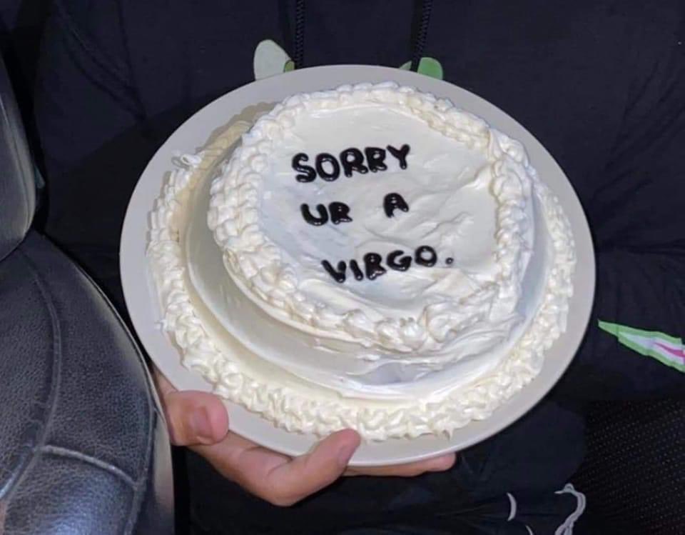 jael_fox's tweet image. My co-worker made me a #cake 🍰 lol 😜 #NFFC #Virgo ♍️