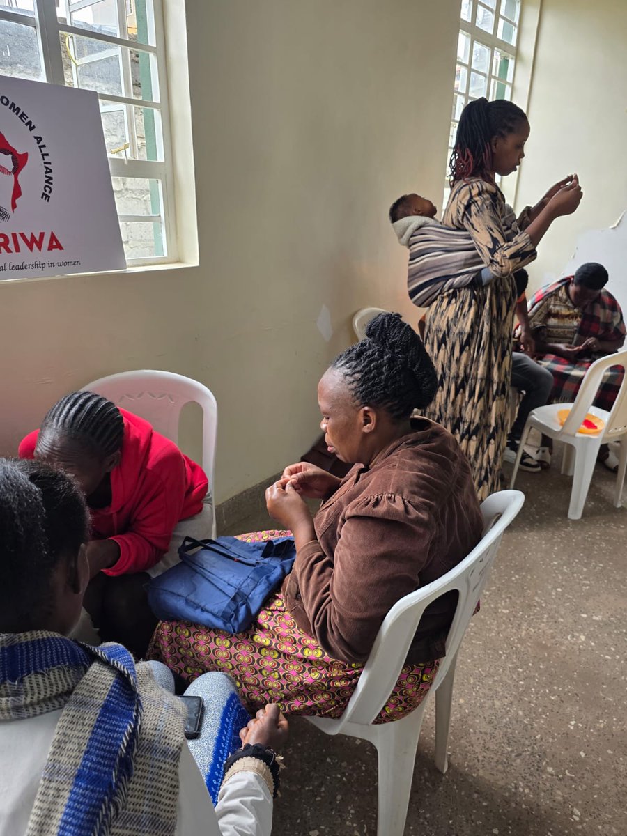 NAFRIWA's tweet photo. Day 3 with NAFRIWA x SHOFCO women learning bead-making skills that turn creativity into income and opportunity.

#WomenEmpowerment #SHOFCO #NAFRIWA #SkillsDevelopment #SocialImpact https://t.co/C2vSSOJDoH