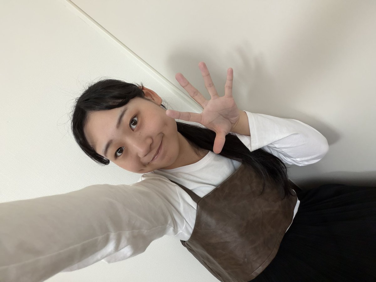 #毎日投稿 625日目！

5月スタート！
まさかの雨だけど。。☔ 

今月はGW満喫しつつ、頑張ります!!

 #俳優 #女優 #舞台役者 #女優志望 #大学生 #日常 #写真