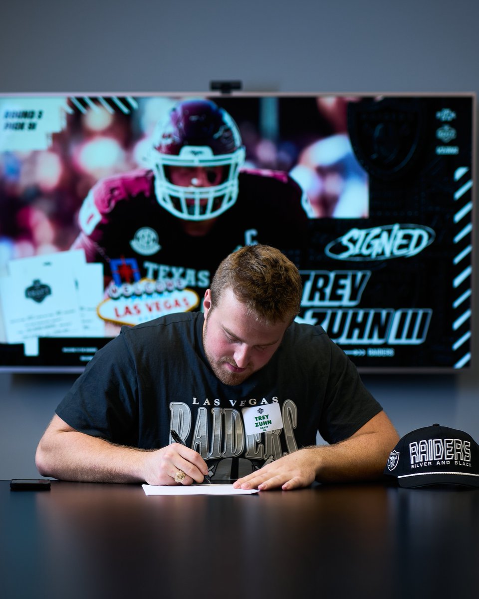 Las Vegas Raiders tweet media