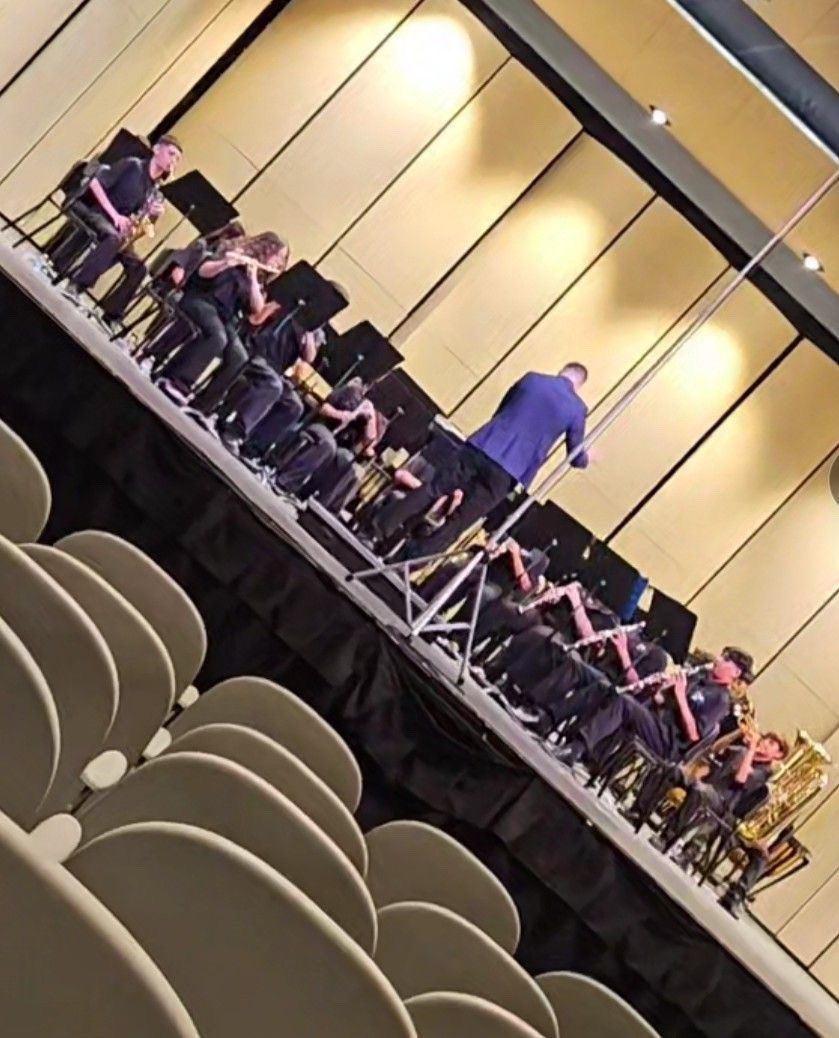 GEMS_Eagle_Band tweet media