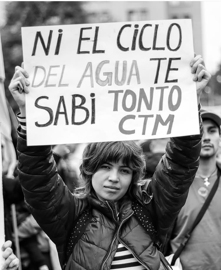 Humor y Gloria tweet media