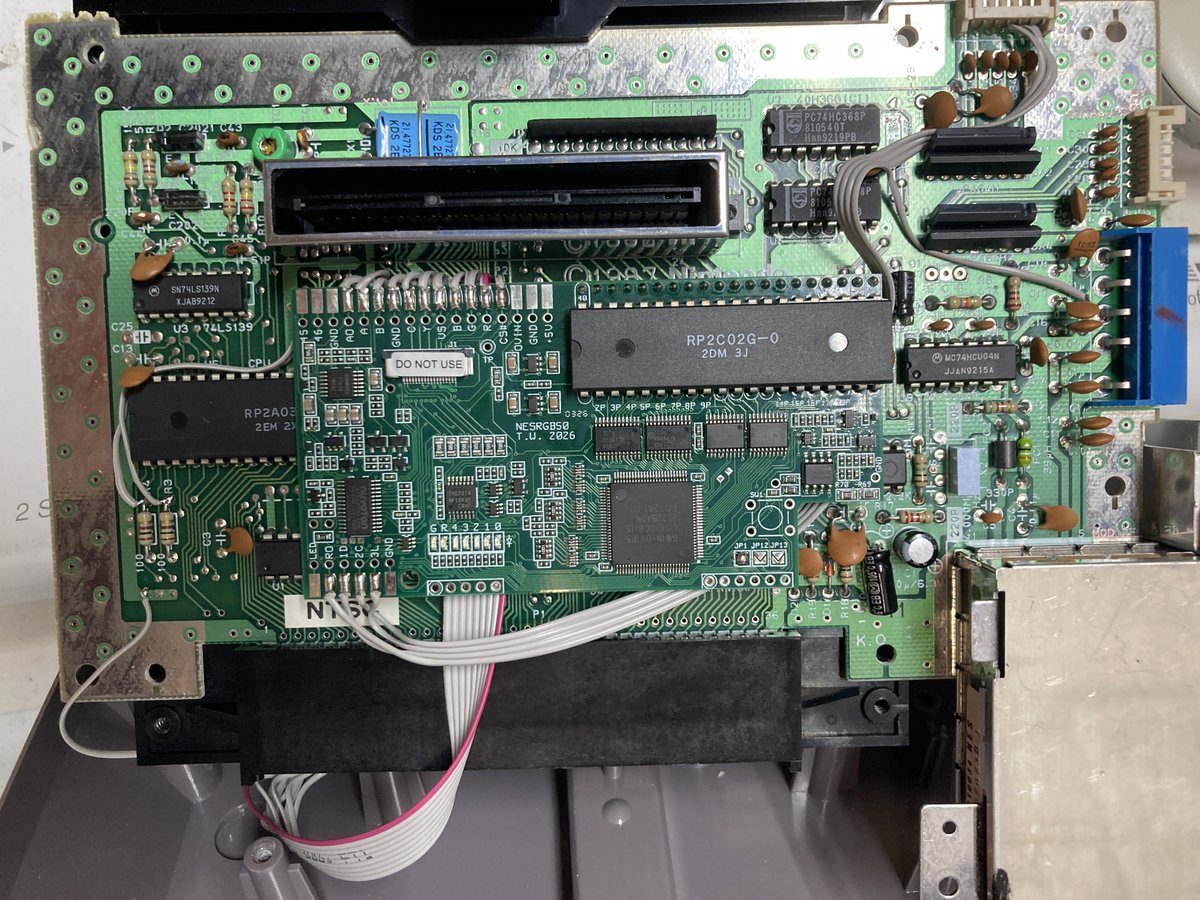 leonkiriliuk's tweet photo. Had a chance to install NESRGB V5 today and test it out using Tim's new component cables. I've installed every revision since the very first one back in 2013 and will leave my impression of the kit in this 🧵 https://t.co/gWqCa1PLnr