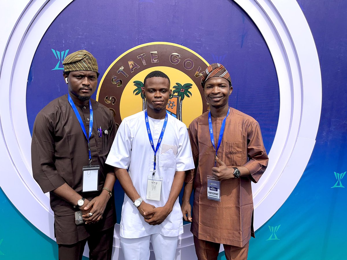 DamxyF's tweet image. Highlights from the Lagos Leadership Summit.
Great meeting the National Vice Chairman of Strategy, the Lagos Coordinator, and reconnecting with my Clerk from my time as FASSA Speaker.
Step by step, we move from campus to country.
#lagosleadershipsummit #lagos #strategy