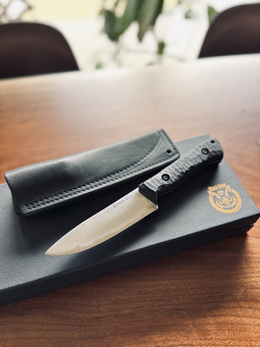 riguo_knives's tweet photo. Black Boar ブラックボア
" B-HOG “
究極のブッシュクラフトナイフ
わずかですが再入荷!
完売の際は次の完成をお待ちください...
購入はオンラインショップ&メールにて!
“riguo” Online Shop🆕
https://t.co/6nfBPeqRkC
#ブラックボア
#越山哲老
#岩井丈
#萩野力
#BHOG https://t.co/d3DhwOARDJ