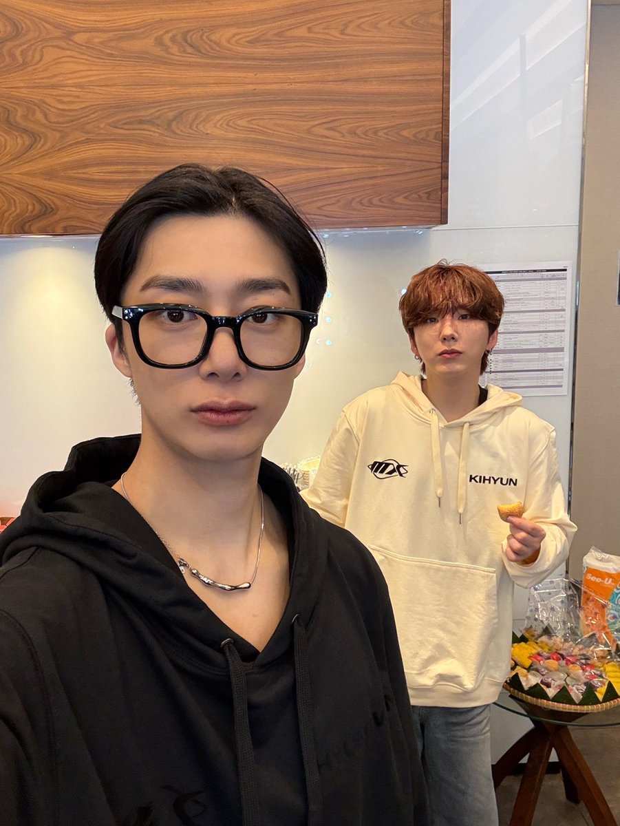 채햄찌인디요 tweet media