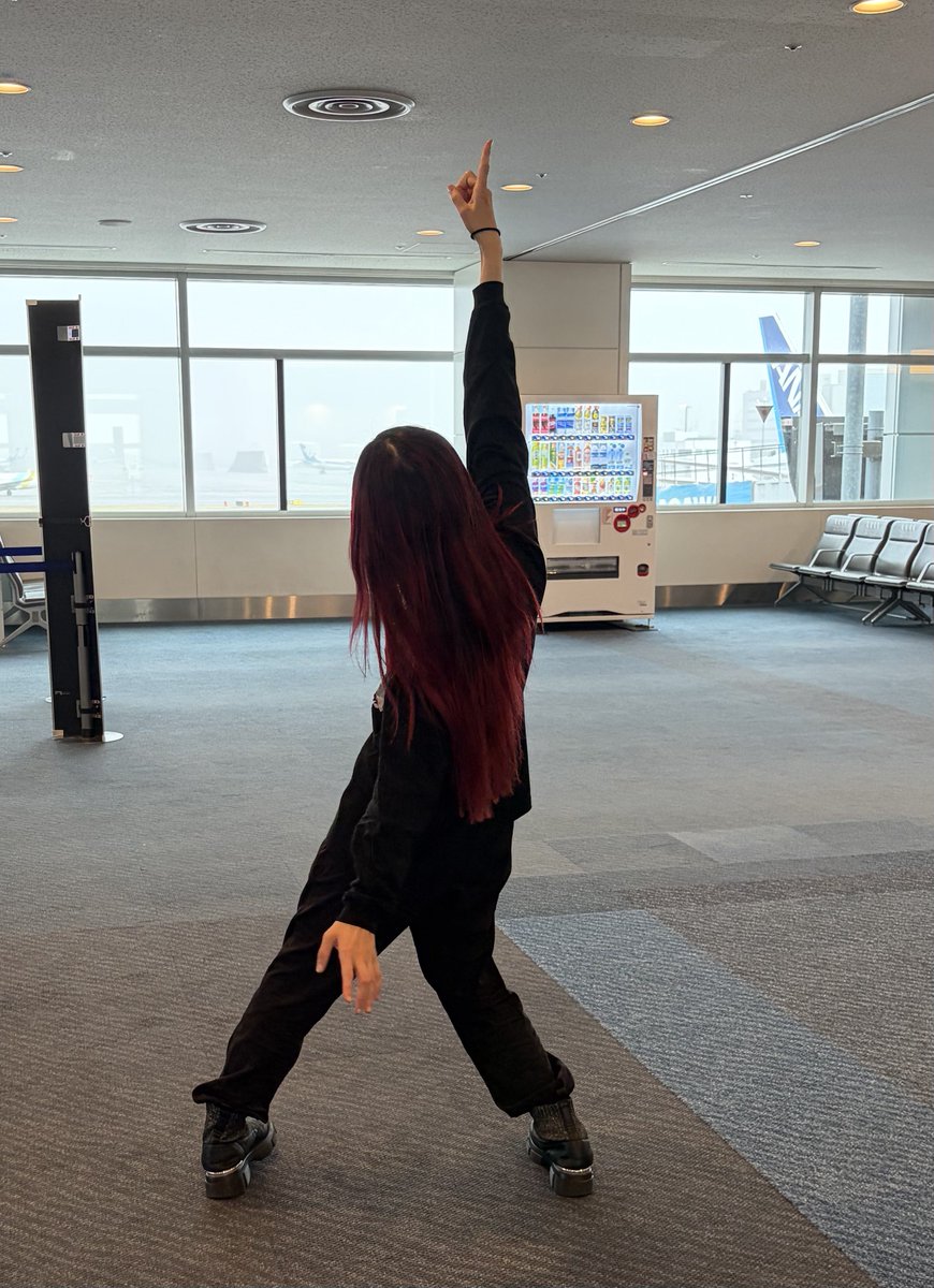 大山まき Maki Oyama tweet media