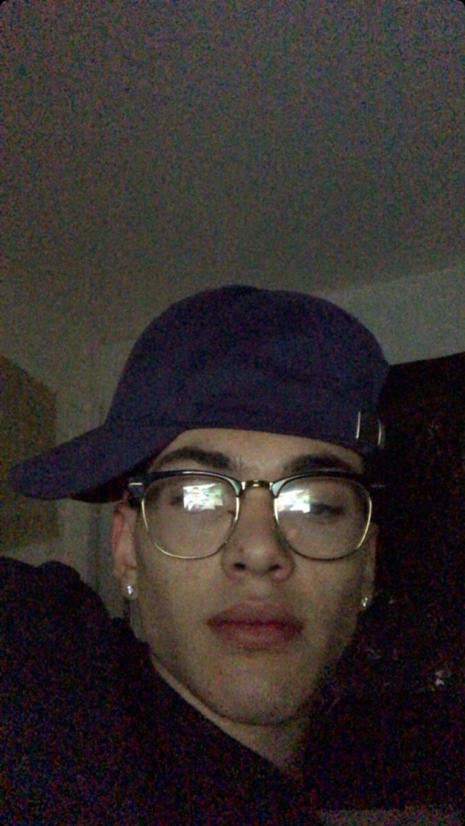 ivangxrcia's tweet image. who fwm on a molecular lvl  #moots #hi #mexican