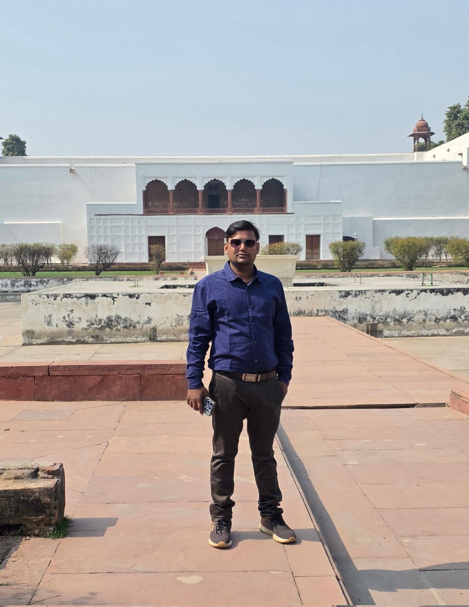 Nirmal123dasINC's tweet image. Happy #birthday to me on this beautiful day 🎂🎂🎂🎉🎉🎉🎉🎉