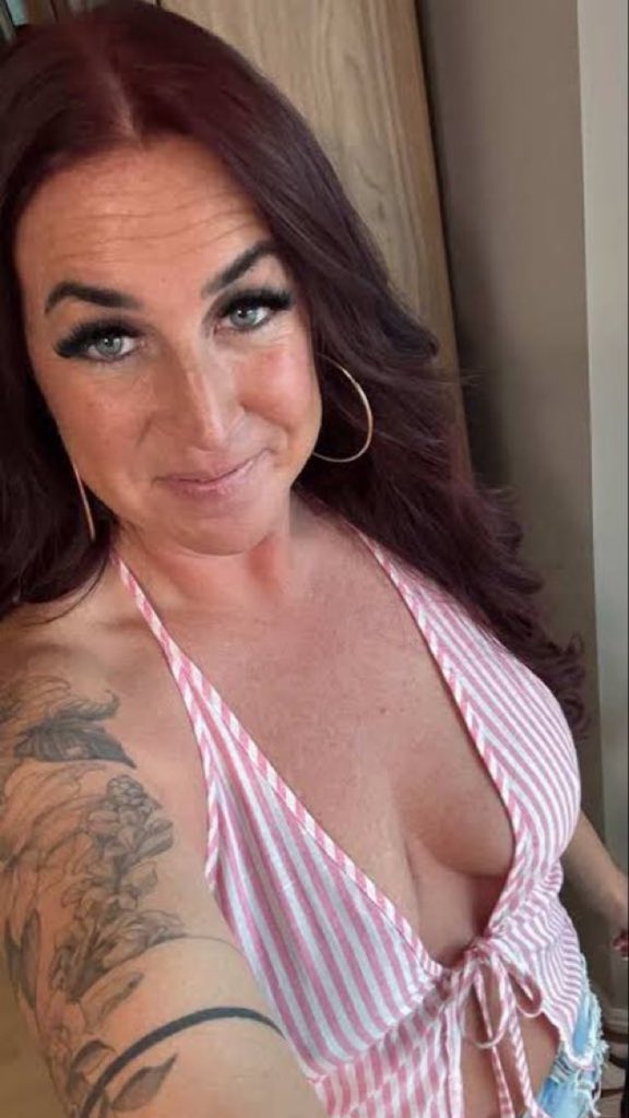 Amy moore tweet media