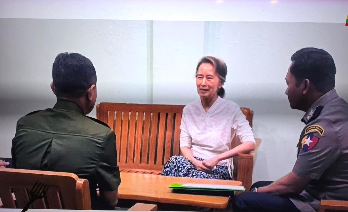 နိုင်ငံတော် အတိုင်ပင်ခံအား နေအိမ်အကျယ်ချုပ် ပြောင်းပြီ - Hla Soe Wai

facebook.com/share/p/18qpyY…